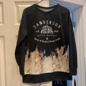 HOCUS POCUS Large black Sanderson witch museum sweater